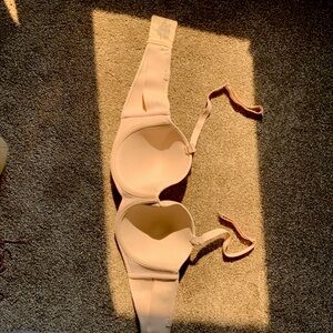 Strapless bra (with optional add-on straps) 36DD My Memory by La Vie En Rose